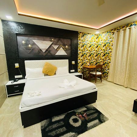 Shree R.C.Vatika Hotell Motihari Exteriör bild