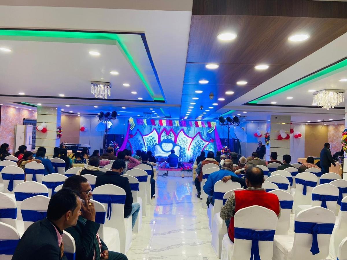 Shree R.C.Vatika Hotell Motihari Exteriör bild