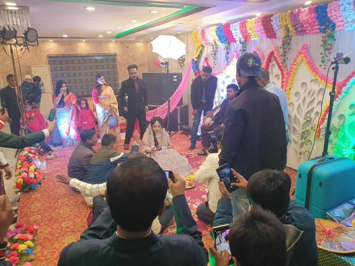 Shree R.C.Vatika Hotell Motihari Exteriör bild