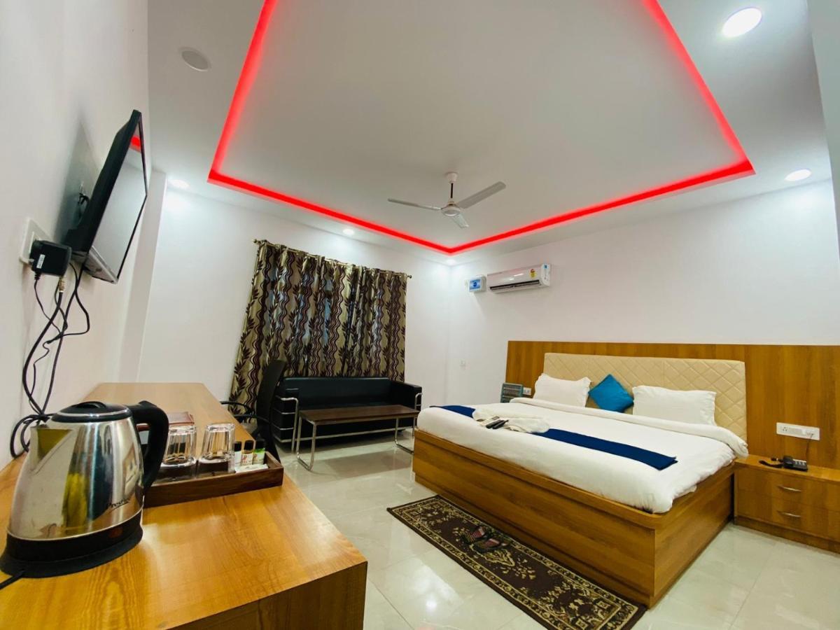 Shree R.C.Vatika Hotell Motihari Exteriör bild
