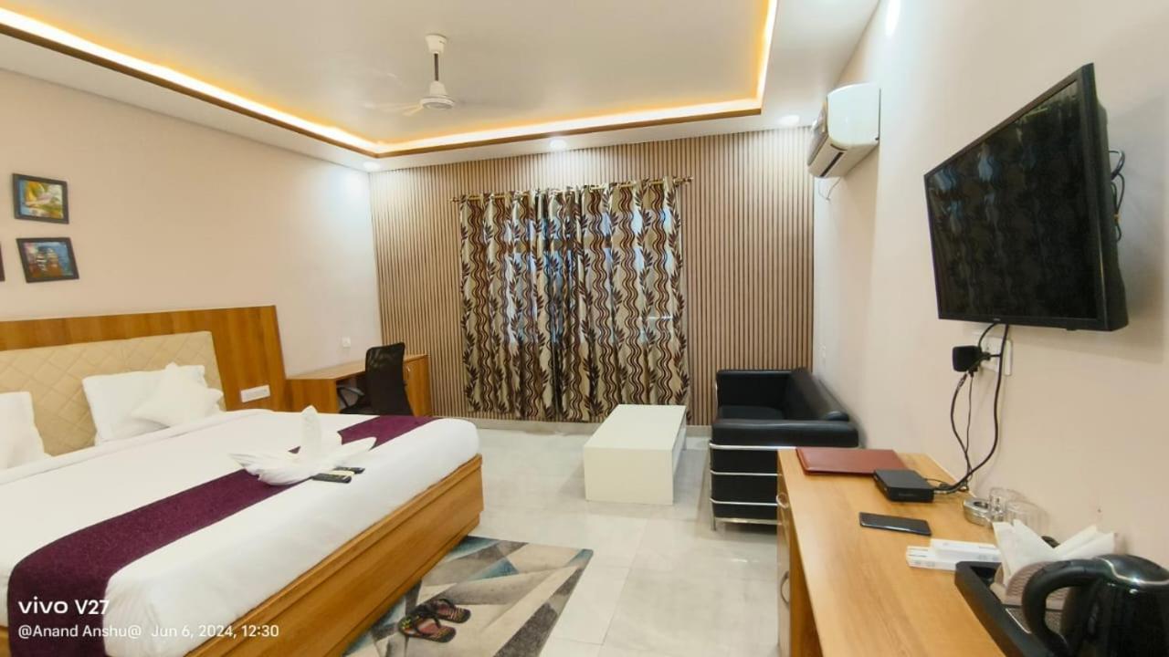 Shree R.C.Vatika Hotell Motihari Exteriör bild